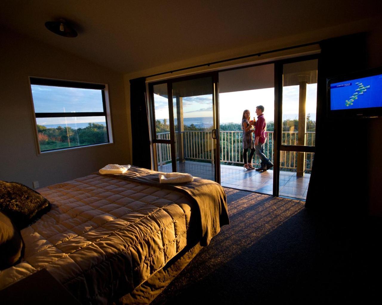 Greymouth Seaside Top 10 Holiday Park الغرفة الصورة